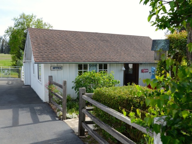 Front of office photo for the Sebastopol office of Pediatric dentist Dr. Rob Oliver